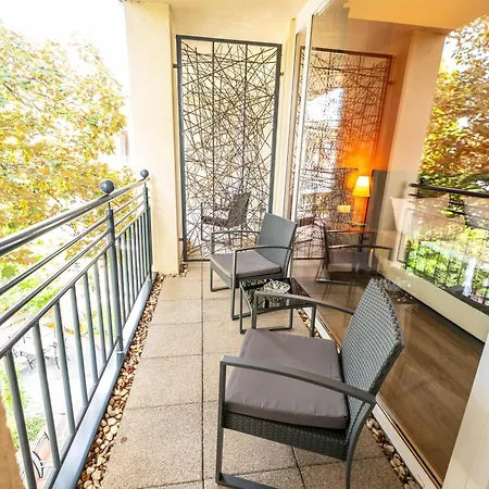 Weinquartier Burggarten 바트노이에나르아르바일러