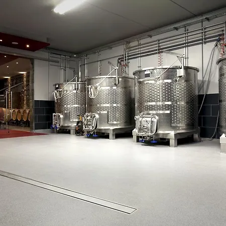 Weinquartier Burggarten * 바트노이에나르아르바일러