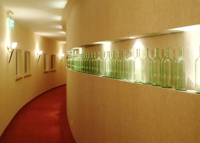 Hotel Weinquartier Burggarten *